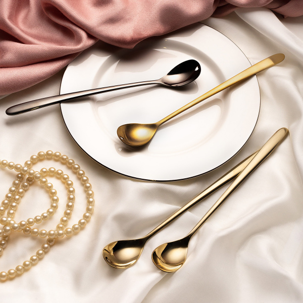 Latte-Löffel mit Herz grau 4-tlg. Set – Love Cutlery