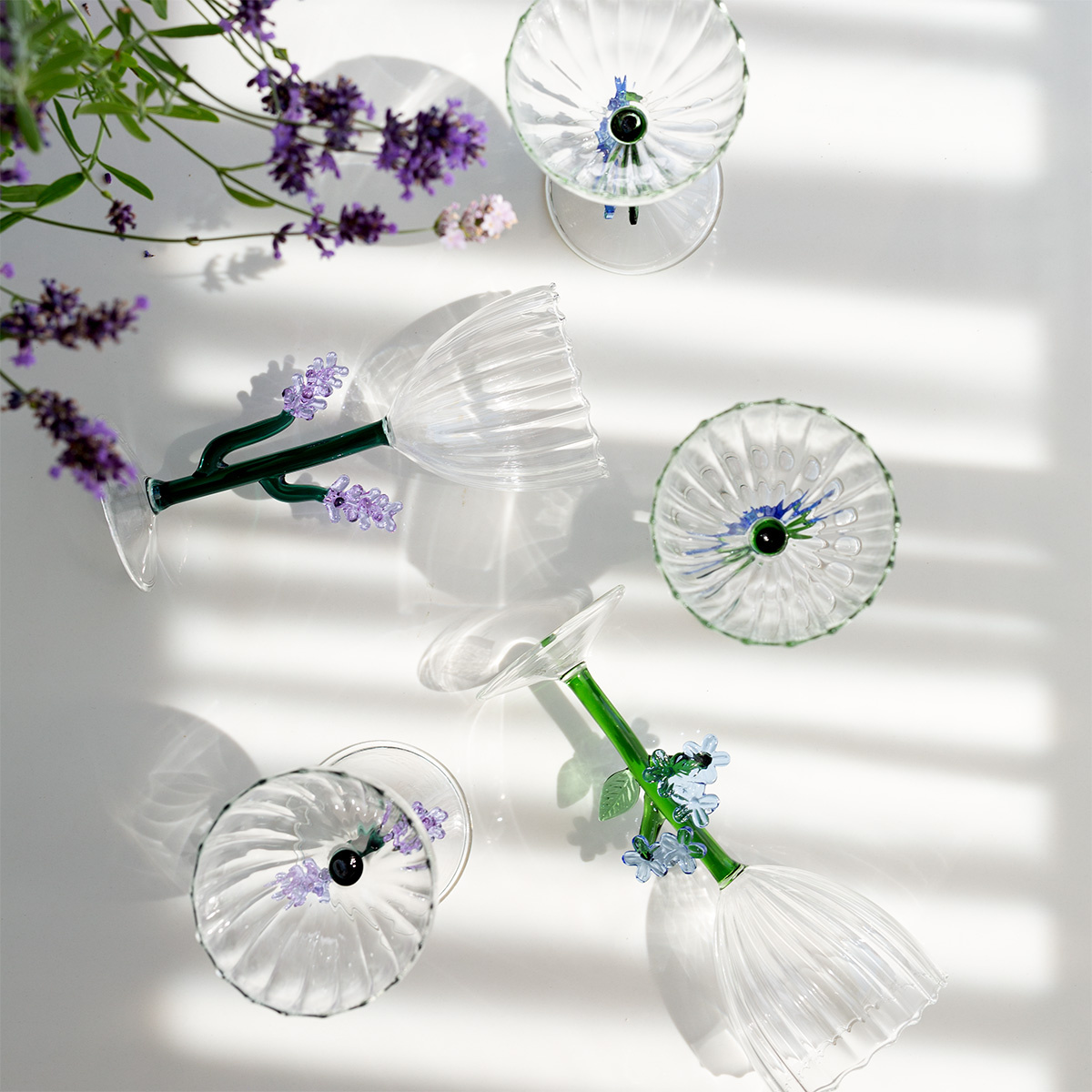 Stielglas mit Lavendel | Ichendorf