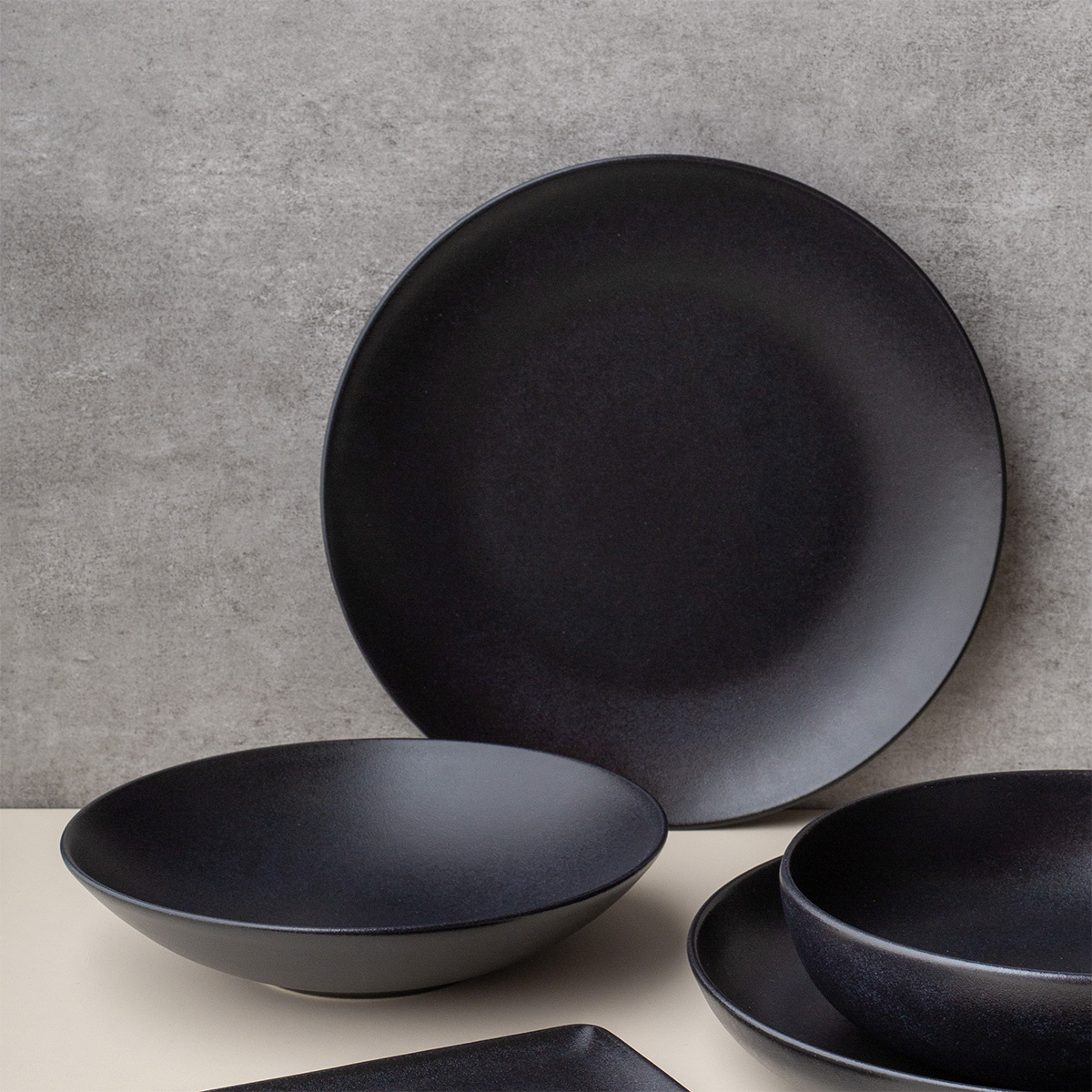 Speiseteller 27 cm 4 Stk. - Basic schwarz matt
