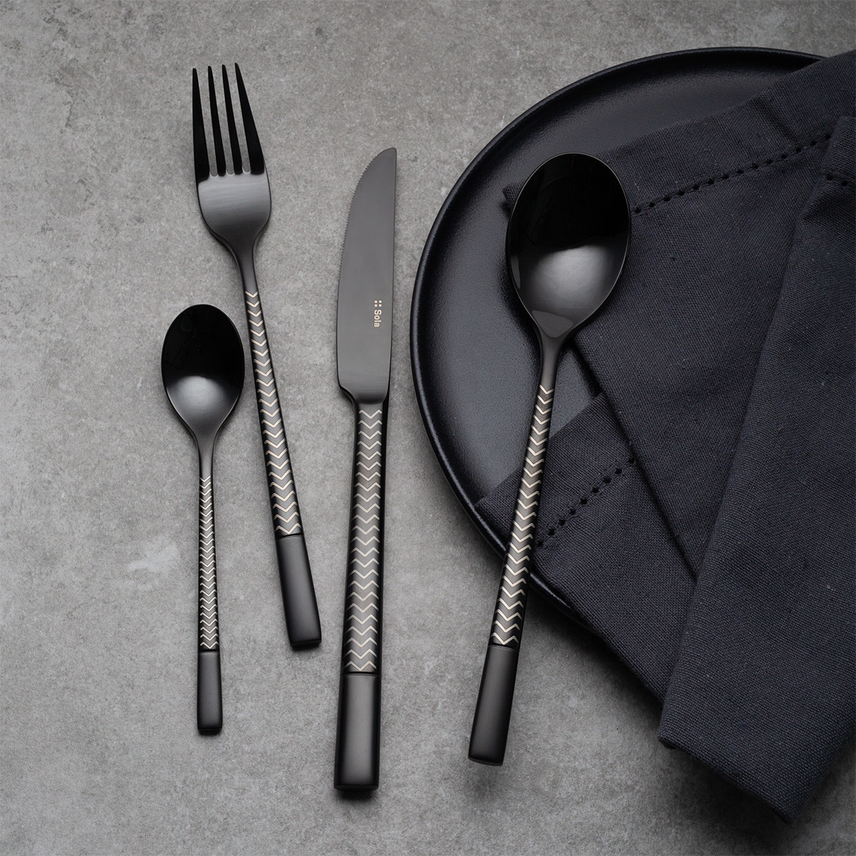 Besteckset 16-tlg. — Luxus schwarz Laser Chevron