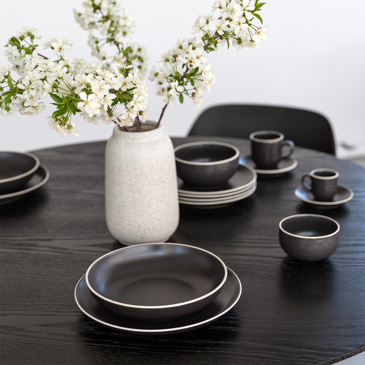 Tellerset 18-tlg. | Elements Yin & Yang black