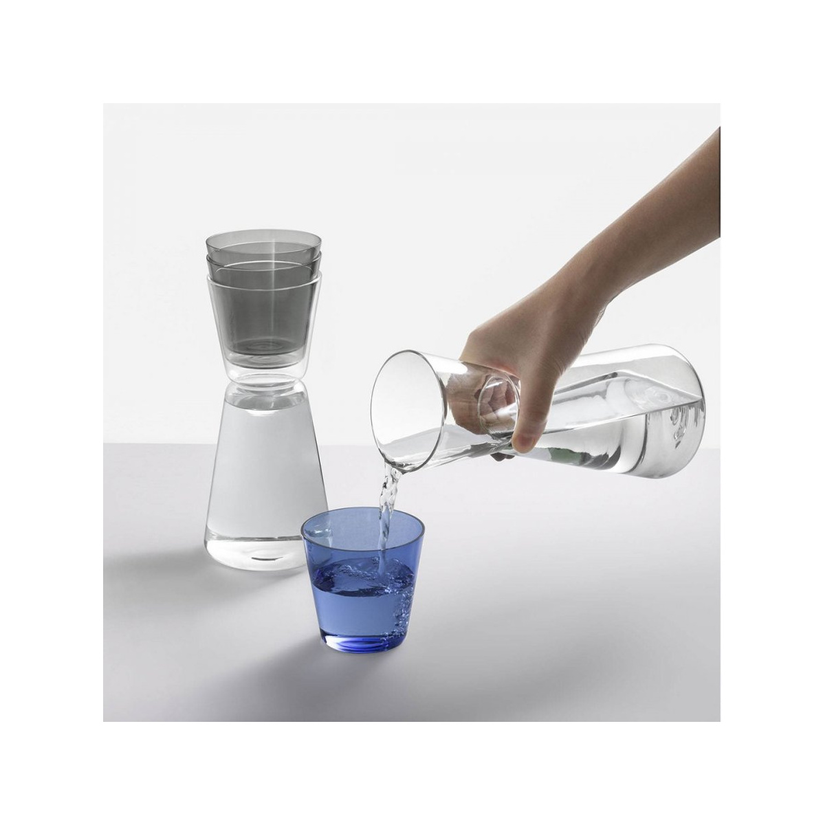 Krug transparent/rauchfarben 750 ml - Ichendorf