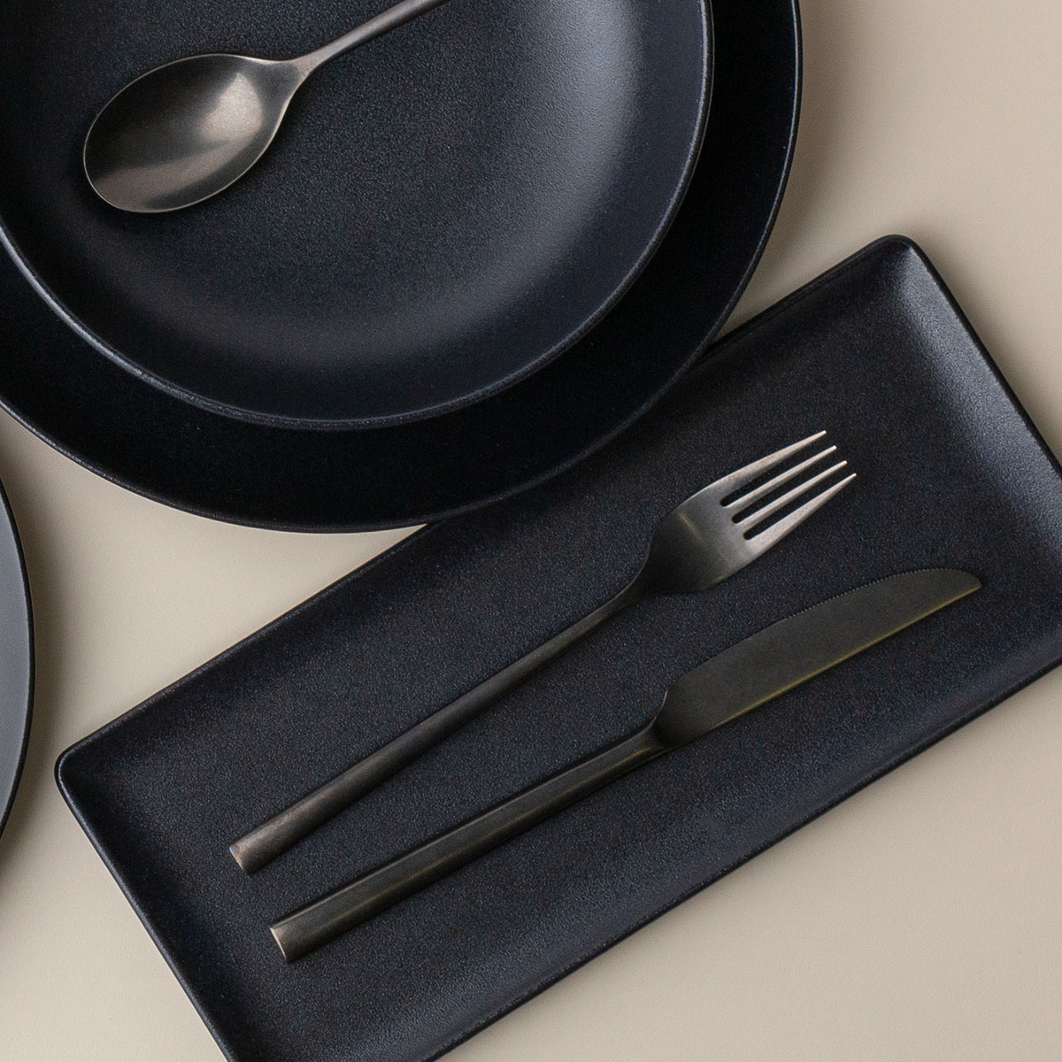 Platte rechteckig 24 x 13 cm - Basic black matt